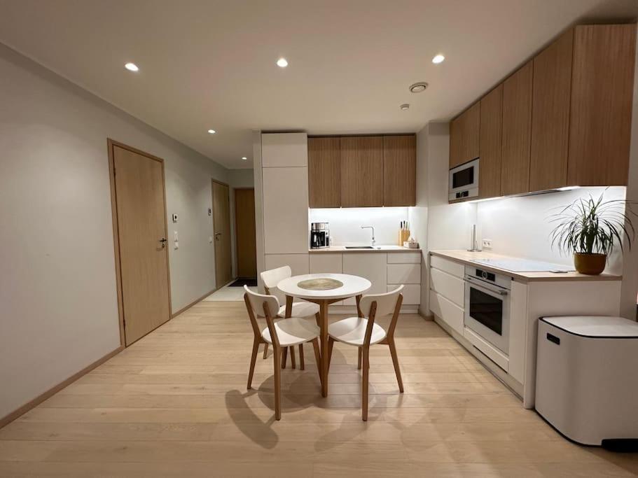 Cozy App - 400m From Historic Old Town Centre * Tallinn